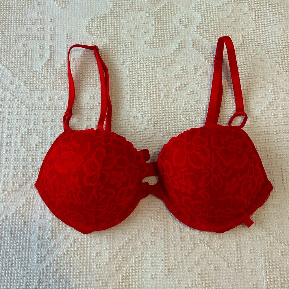 Victoria’s Secret red lace push-up bra